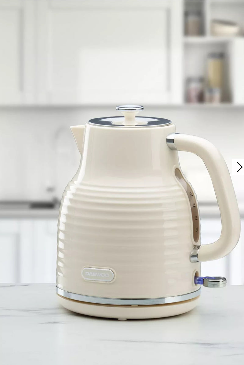 Daewoo Sienna 1.7l Jug  Kettle Cream
