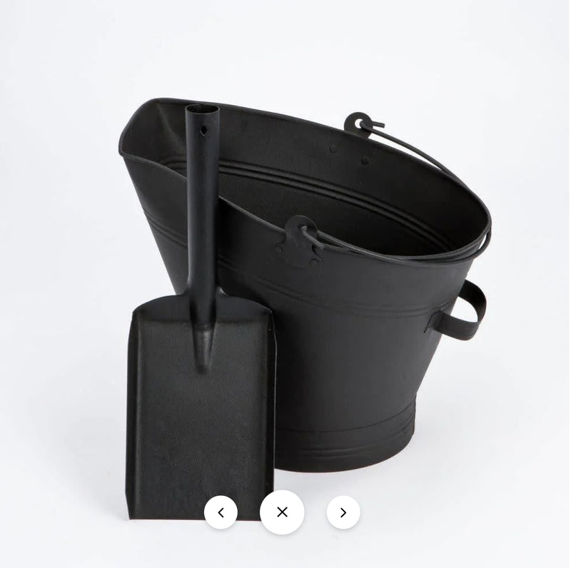 BEU Black Waterloo Bucket & Shovel Set