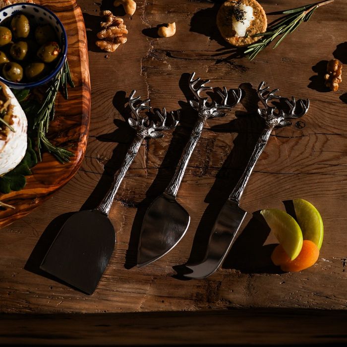Selbrae House Cheese Knives - Stag