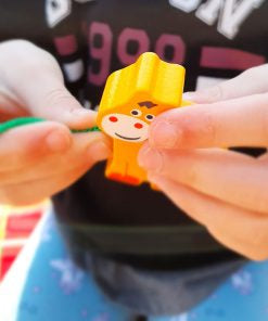 Inside Out Toys FARM LACING GAME