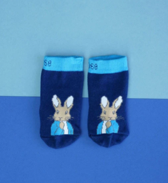 Blade and rose Peter rabbit navy socks 1-2 years