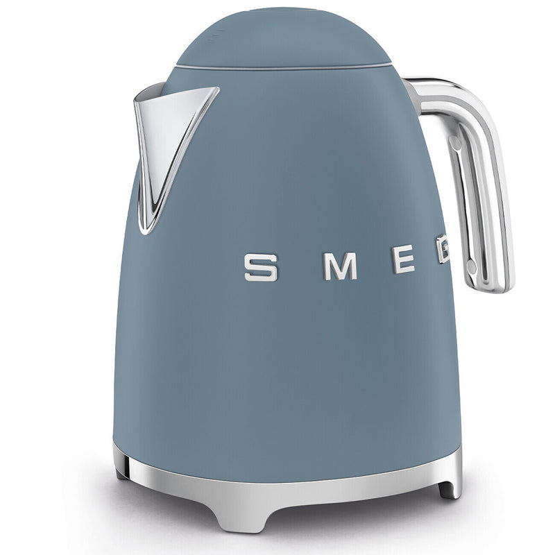 Smeg Kettle in Matte Storm Blue