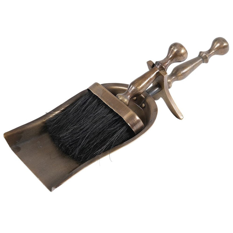 WJS GRANGE HEARTH TIDY A/Q BRASS 35x13x10cm
Code: A2039